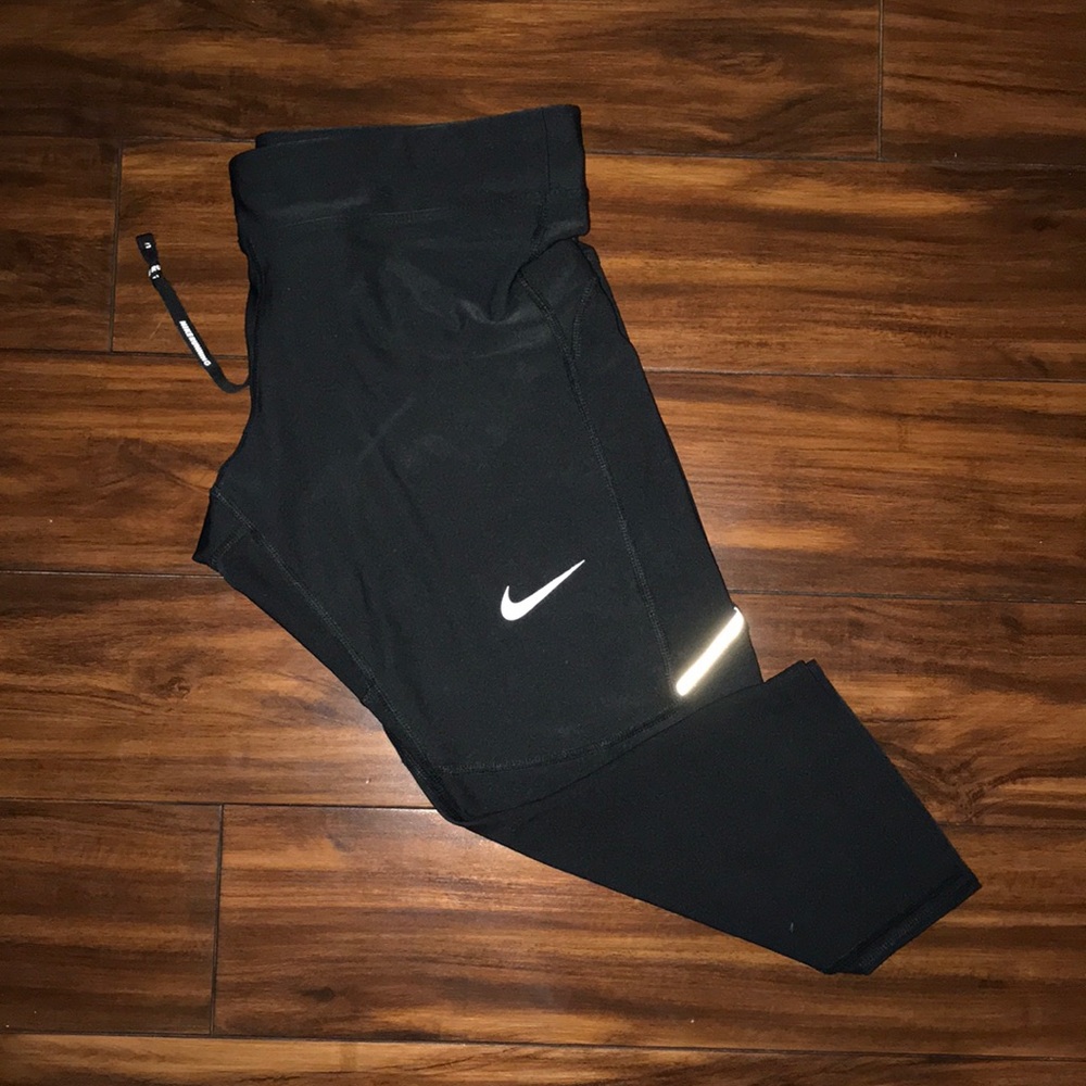 Nike Cropped Running Leggings